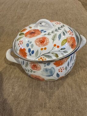 Floral Enamel Stockpot with Lid - White and Orange Floral
